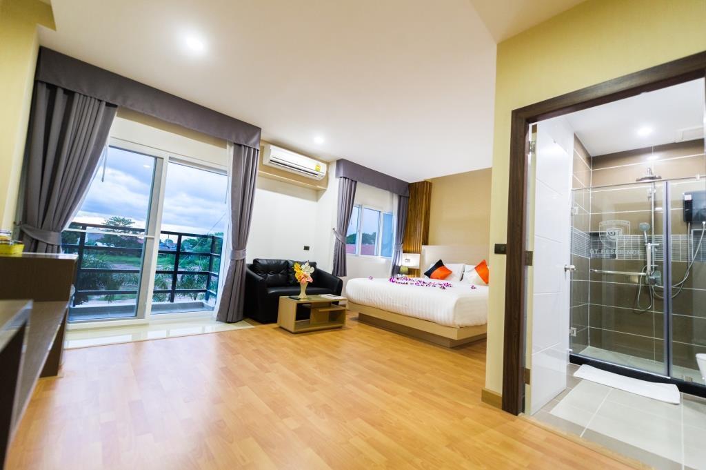 Gt Residence Hotel Buriram Extérieur photo